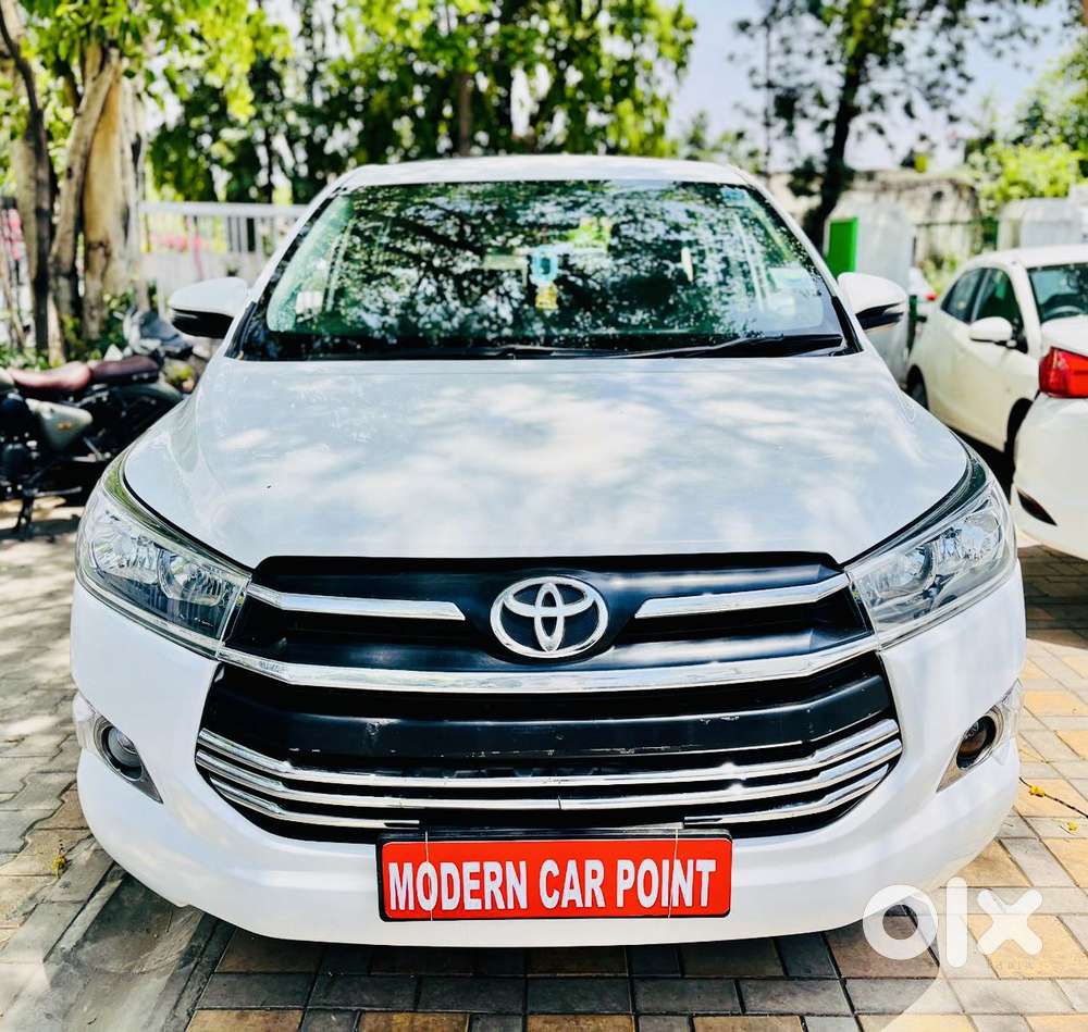Toyota Innova Crysta 2.4 G Mt 8s, 2019, Diesel