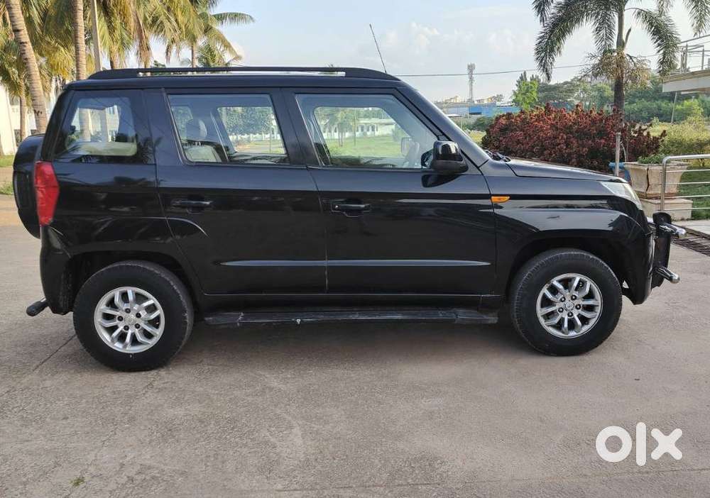 Mahindra Tuv 300 T8, 2018, Diesel