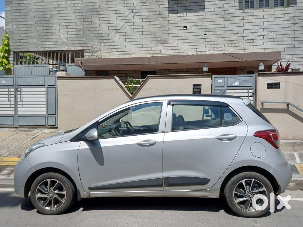 Hyundai Grand I10 Sportz (o) 1.2 At Vtvt, 2019, Petrol