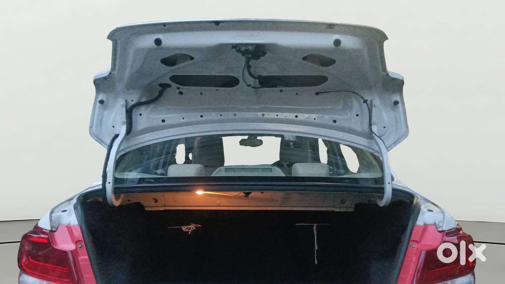 Maruti Suzuki Dzire Vdi Amt, 2018, Diesel