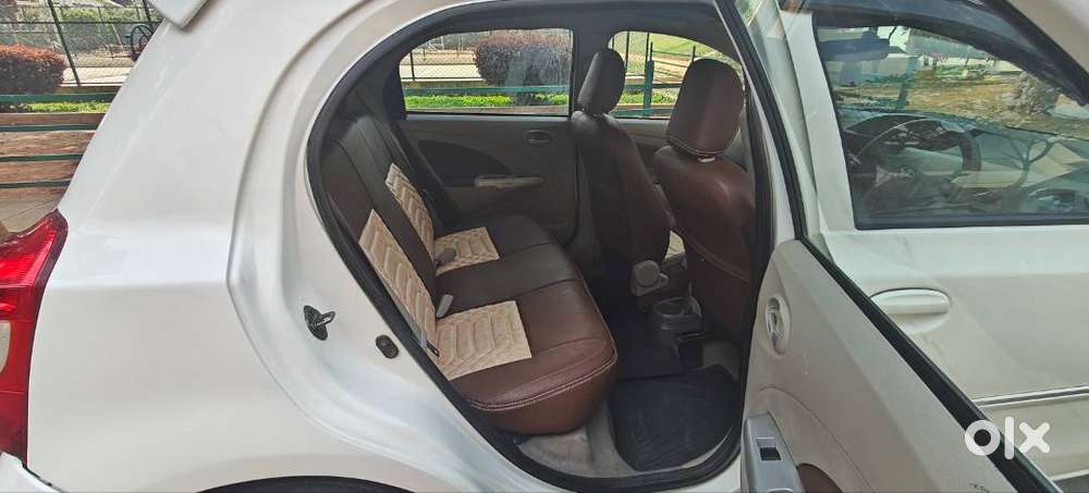 Toyota Etios Liva - 2013