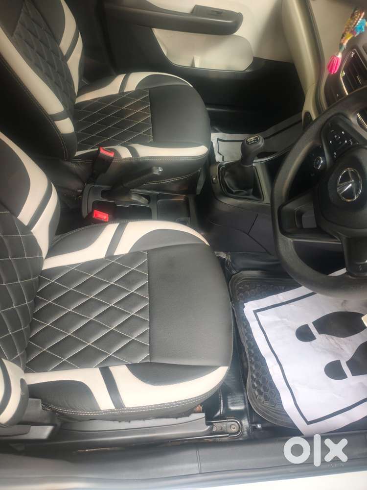 Tata Altroz 1.5 Xm Plus Diesel, 2024, Diesel