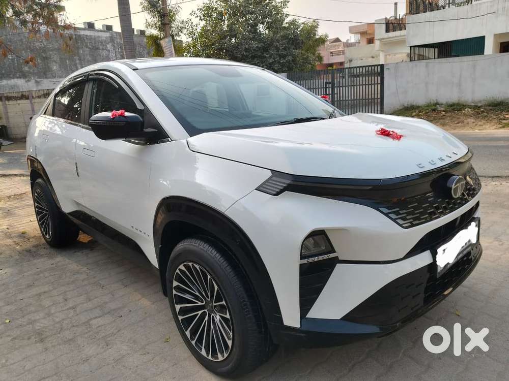 Tata Curvv Pure Plus S 1.2 Revotron Petrol 6mt, 2025, Petrol