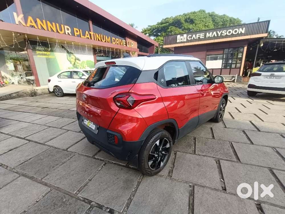 Tata Punch Creative Dual Tone Mt Sunroof, 2023, Petrol