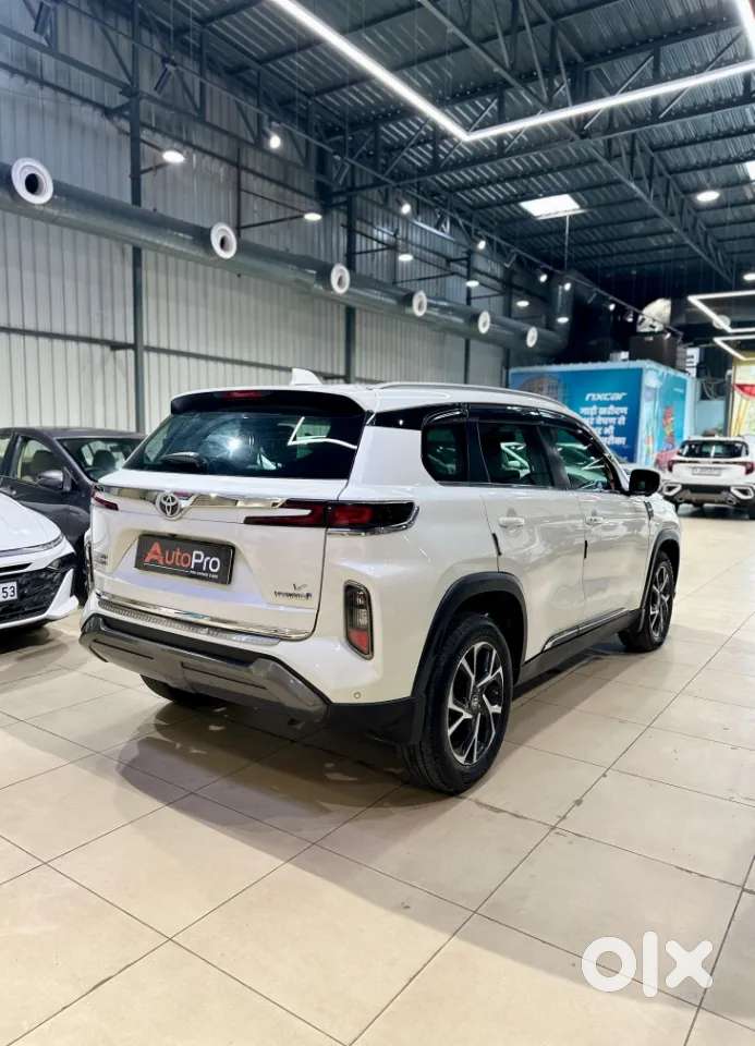 Toyota Urban Cruiser Hyryder 1.5 V Hybrid, 2025, Petrol