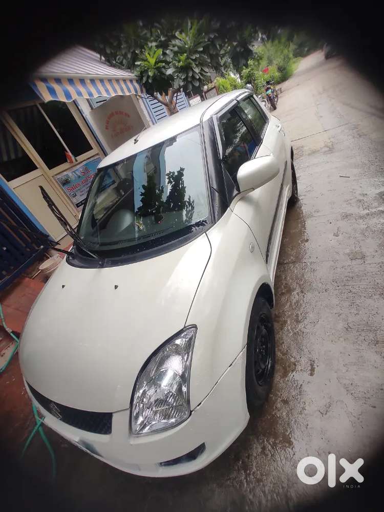 Maruti Suzuki Swift 2011 Vxi