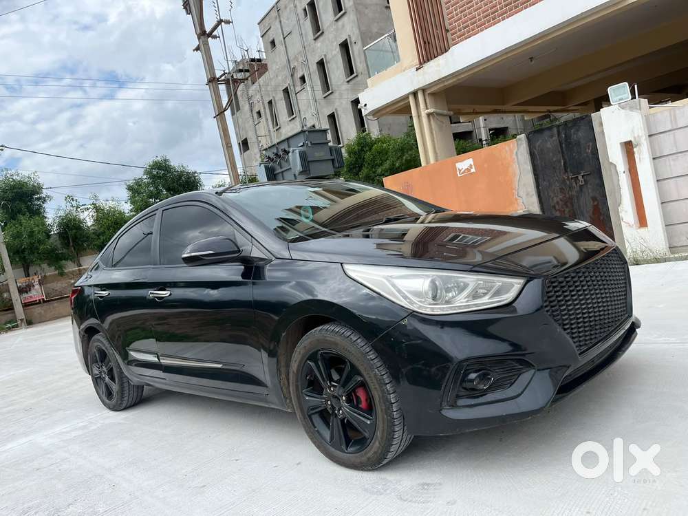 Hyundai Verna 1.6 Crdi At Sx, 2017, Diesel