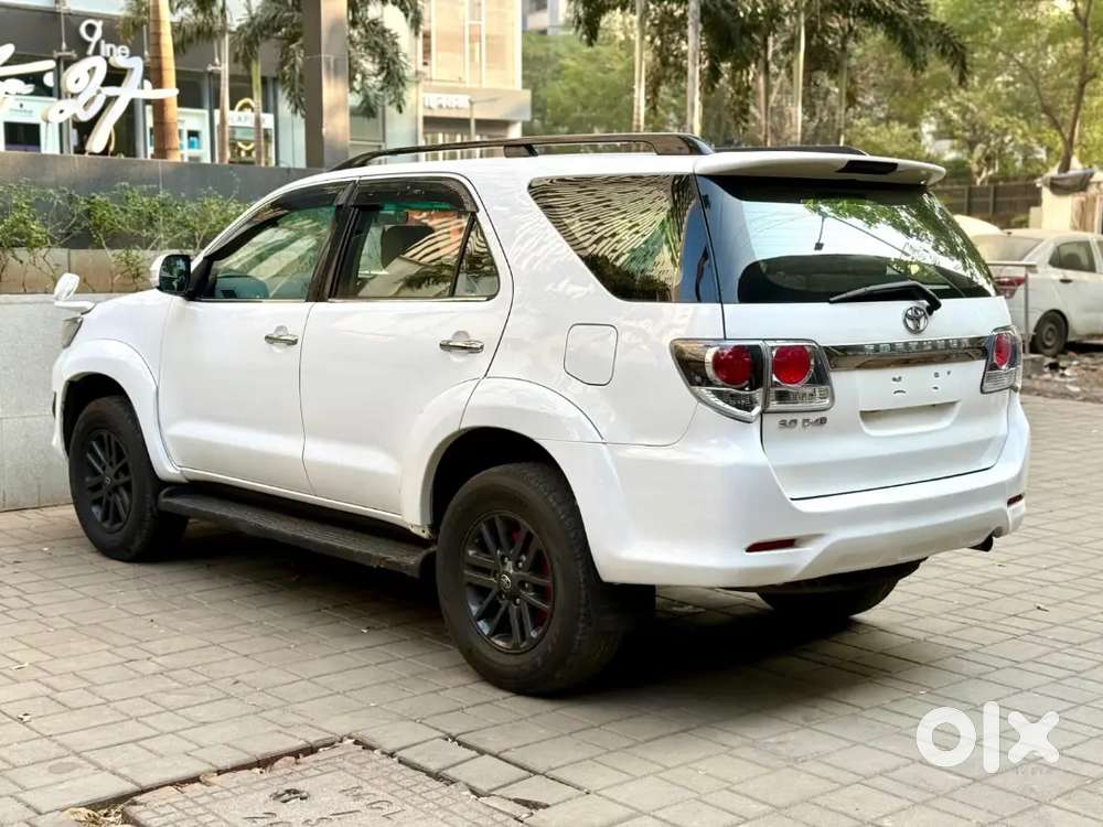 Toyota Fortuner 2015 Diesel Well Maintained