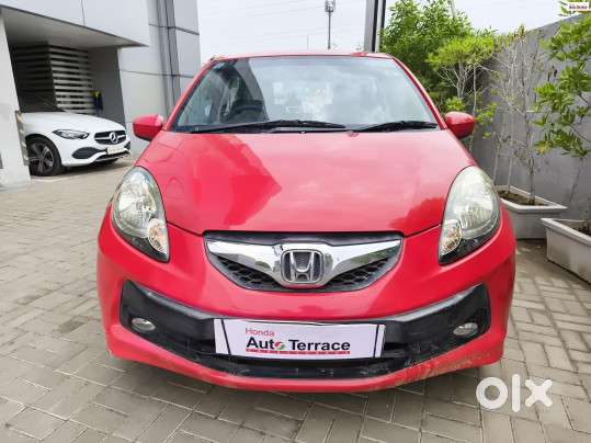 Honda Brio V Mt, 2012, Petrol