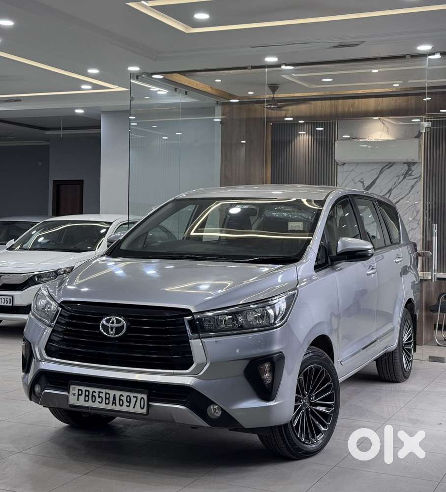 Toyota Innova Crysta 2.4 Gx Limited Edition At 7 Str, 2021, Diesel