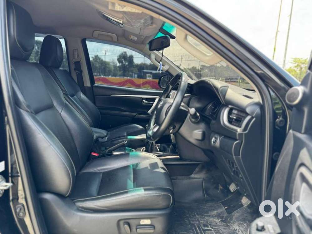 Toyota Fortuner 4x2 Mt 2.8 Diesel, 2022, Diesel