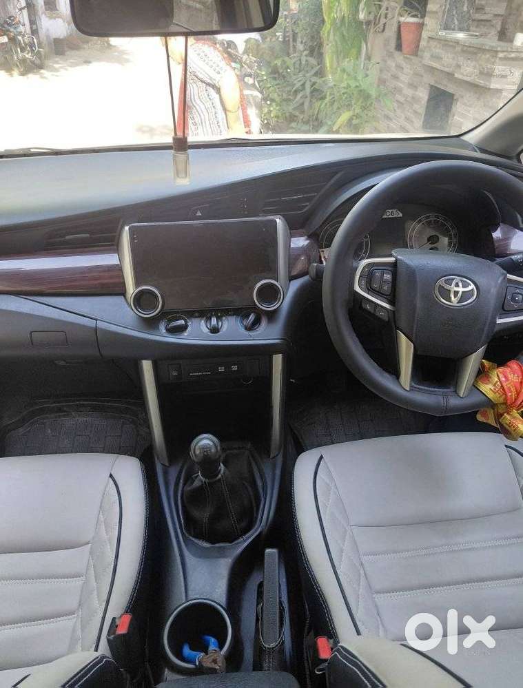 Toyota Innova Crysta 2.4 G Mt 8s, 2018, Diesel