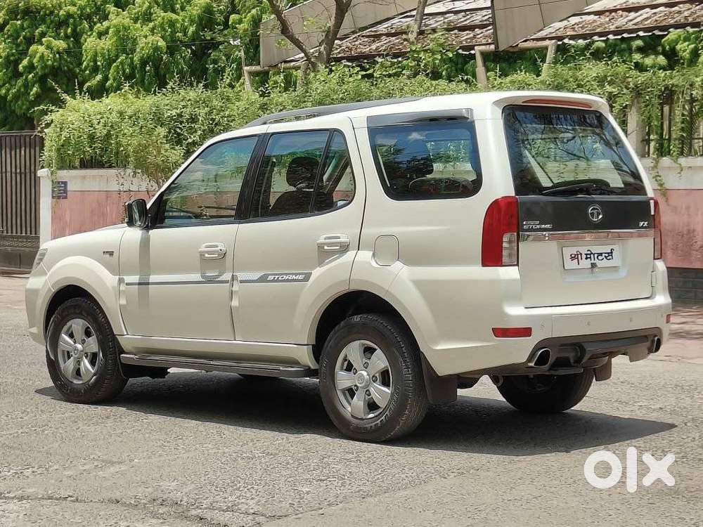 Tata Safari Storme Vx, 2016, Diesel