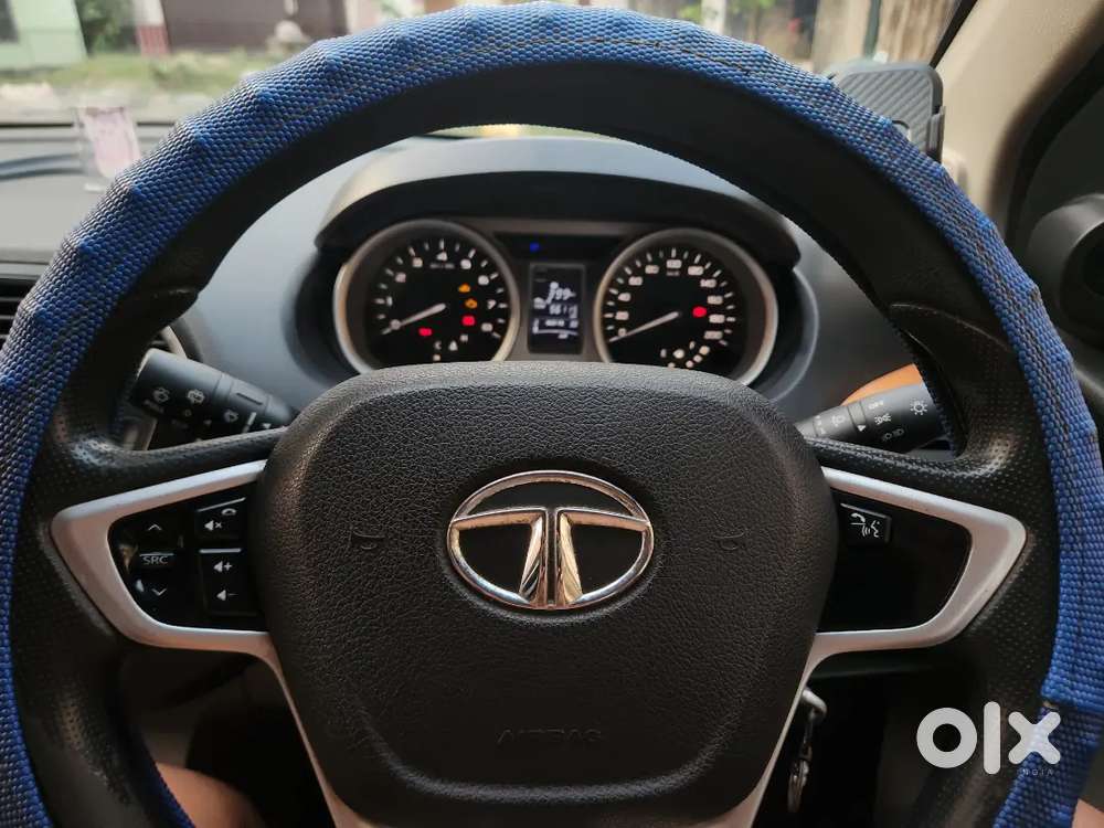Tata Tiago 2016 Top Model Petrol Well Maintained