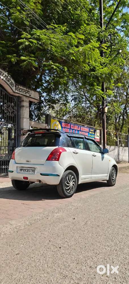 Maruti Suzuki Swift 2007 Petrol Manual