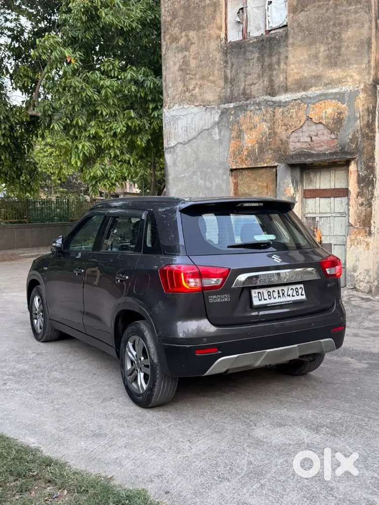 Maruti Suzuki Brezza With Solid Rate