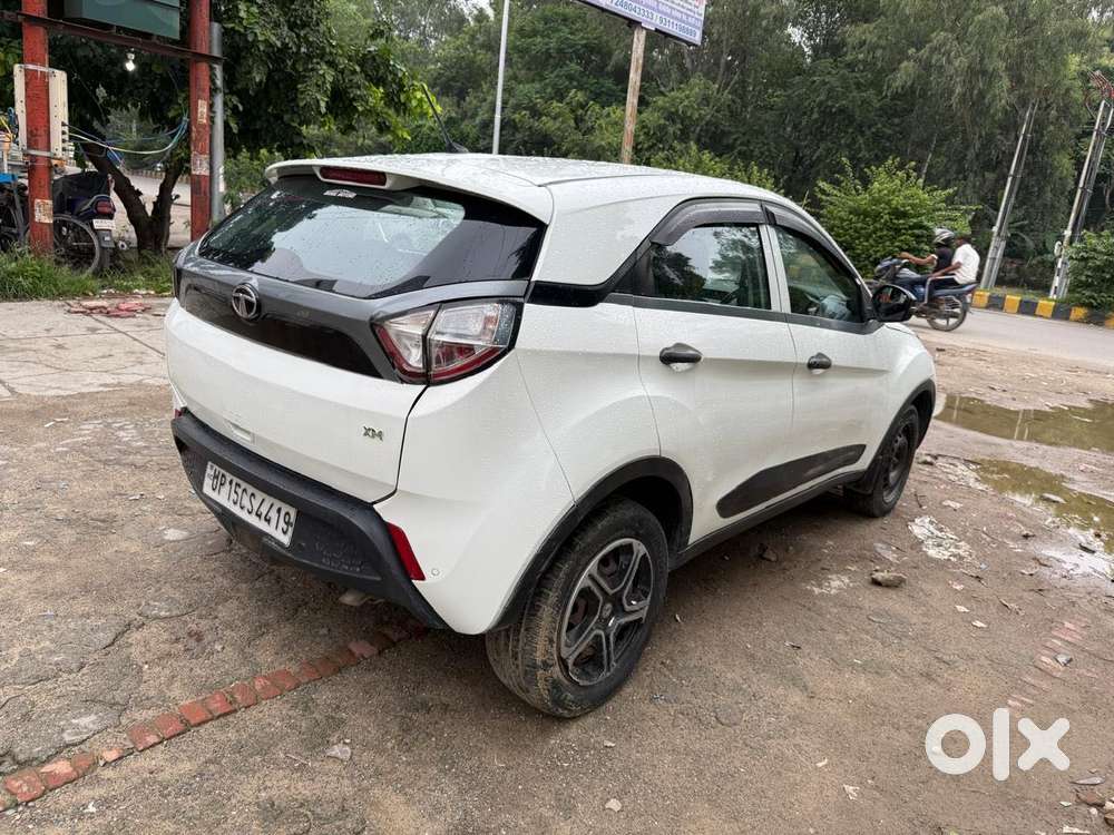 Tata Nexon 1.2 Revotron Xm, 2018, Petrol