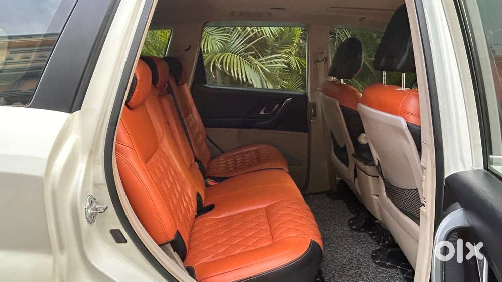 Mahindra Xuv500 2.2 W10 Sportz Edition Mt, 2016, Diesel
