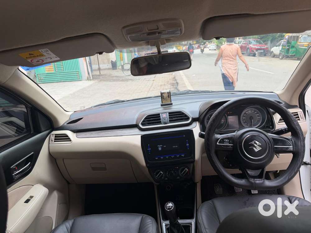 Maruti Suzuki Dzire 1.2 Vxi, 2023, Petrol