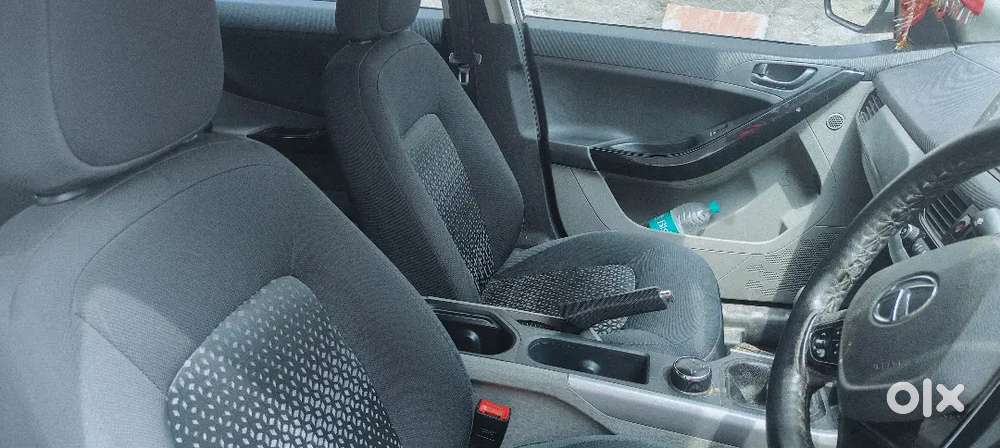 Tata Nexon Revotron 2018 With 70000 Km