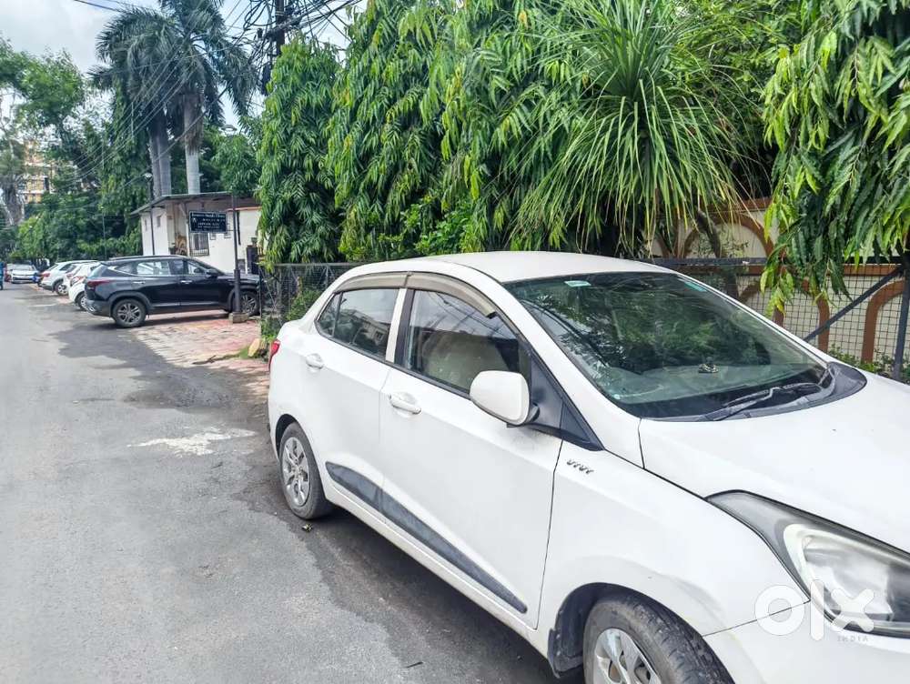 Hyundai Xcent 2016 Manual Km Driven
