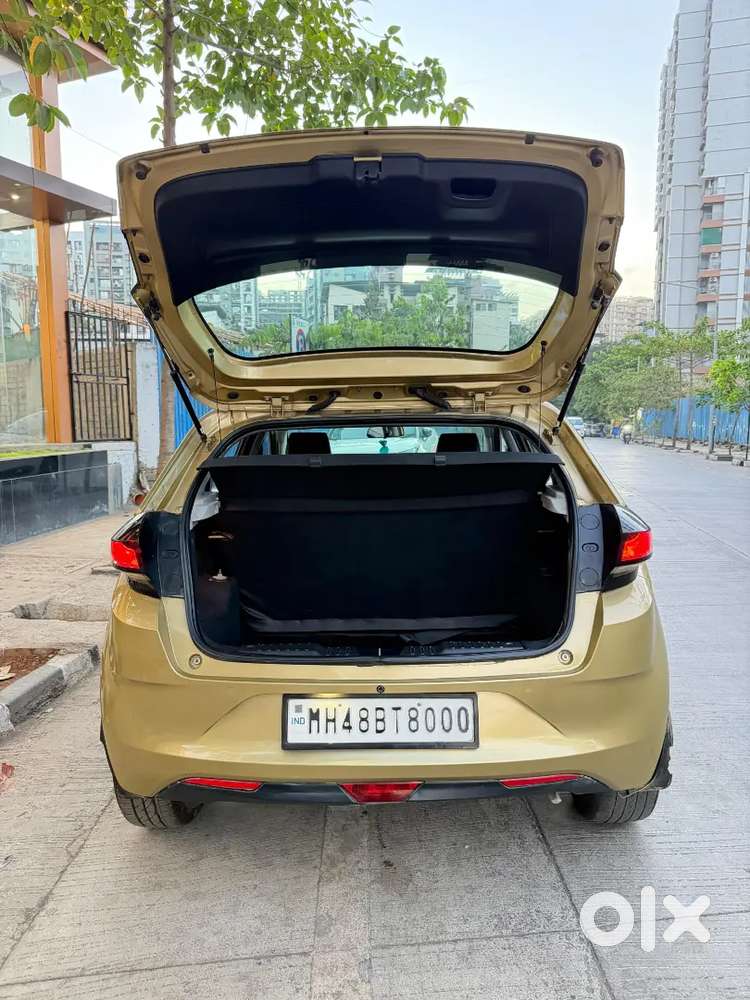 Tata Altroz 1st Owner 2020 Petrol In Class Condition.