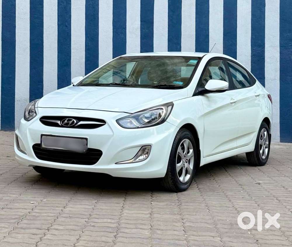 Hyundai Verna, 2012, Petrol