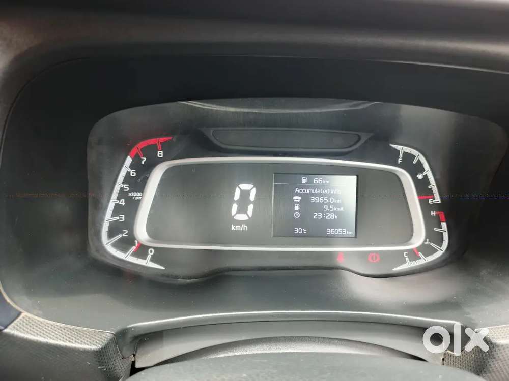 Kia Sonet Htk 1.2 Petrol Manual  12 Jan 2023