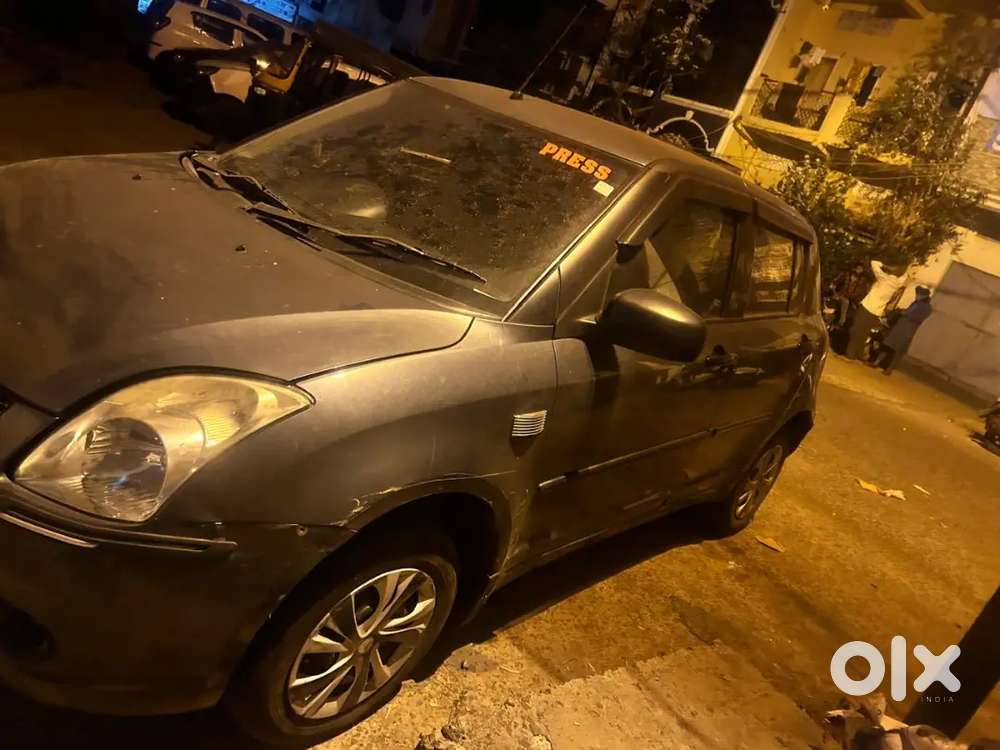 Insurance = Yes 
Owner =2nd 
Petrol+ Lpg
Screen Camera