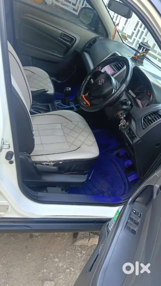 Maruti Brezza Vdi 2017