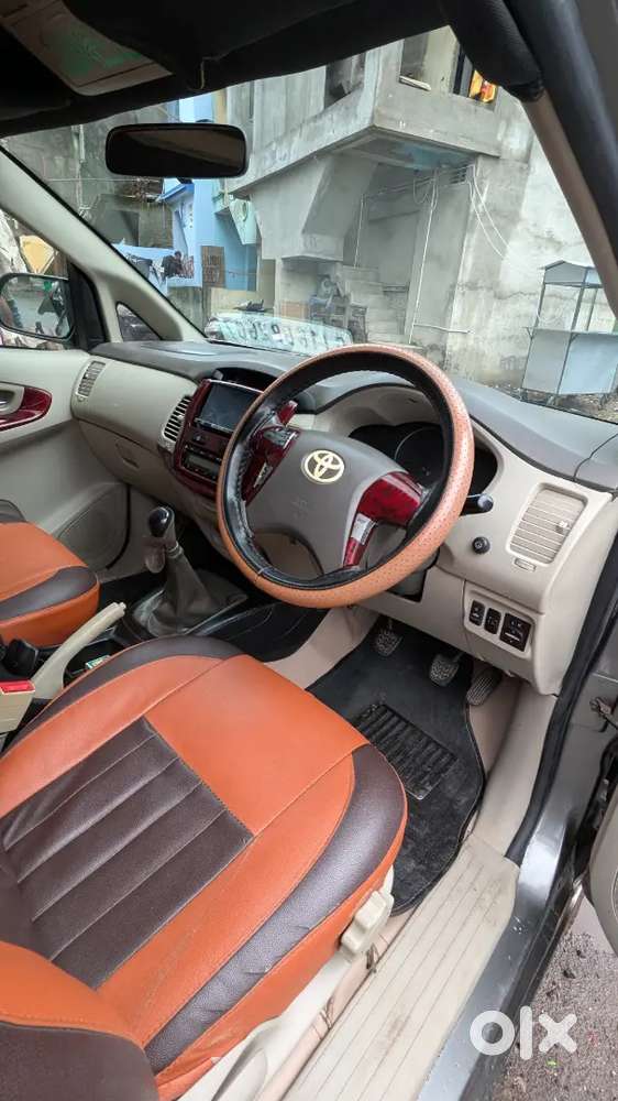 Toyota Innova V Model Best Condition