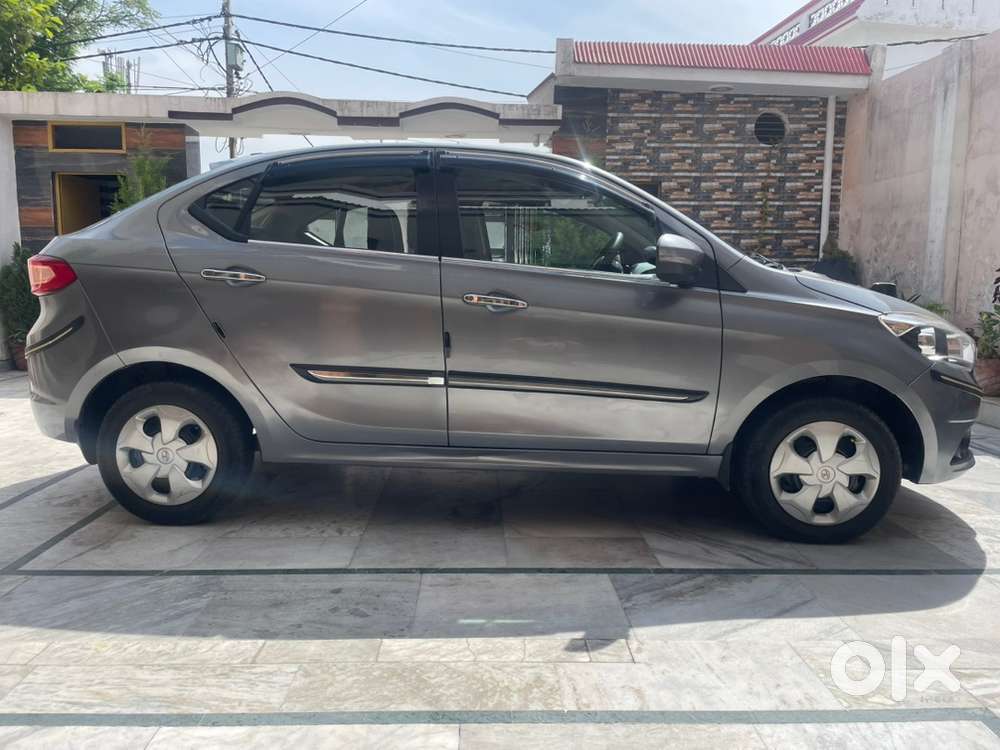 Tata Tigor Petrol 2018