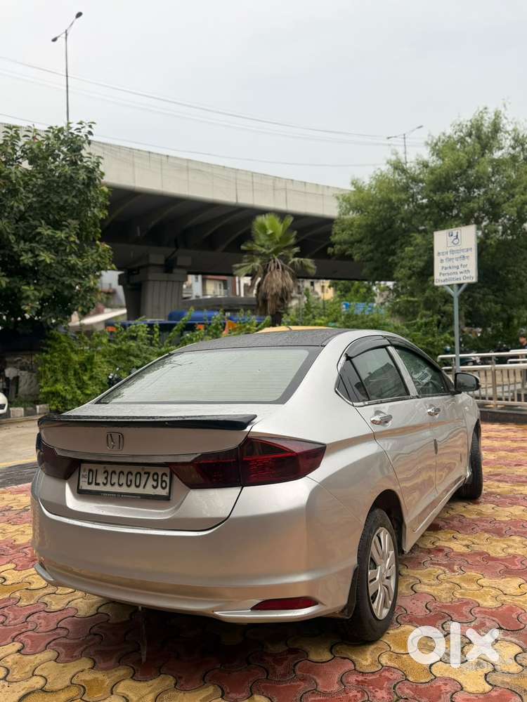 Honda City V Mt, 2014, Petrol