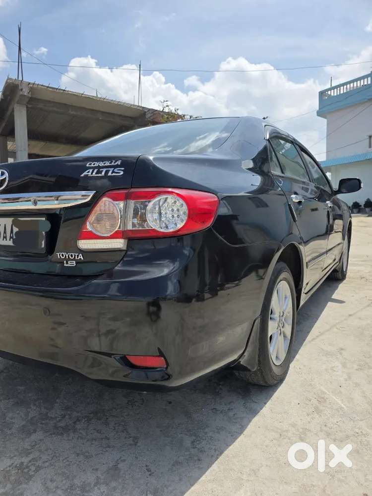 Toyota Corolla Altis Fully Black Selling Price 4.5 Lacs Negotiable