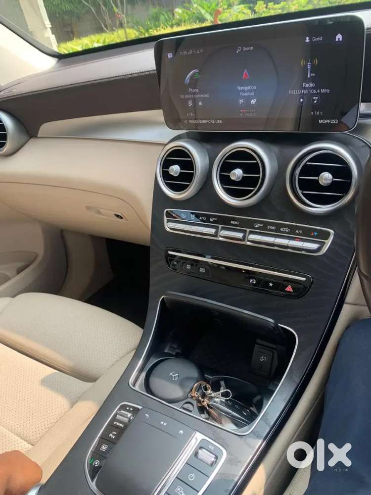 Mercedes-benz Glc 2022 Petrol 19965 Km Driven