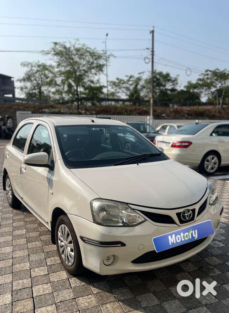 Toyota Etios Liva 2014-2016 G, 2016, Petrol