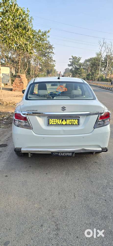 Maruti Suzuki Dzire 1.2 Vxi, 2023, Petrol