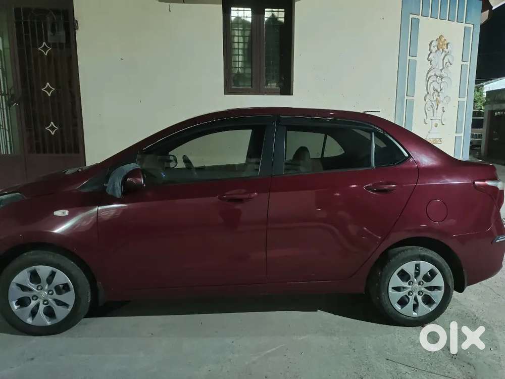 Hyundai Xcent 2017 Diesel 74800 Km Only Driven