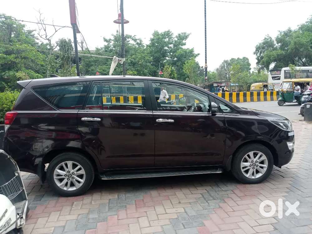 Toyota Innova Crysta 2018