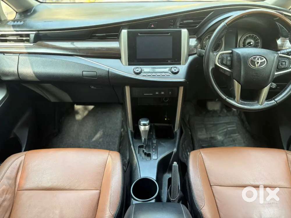 Innova Crysta Z Automatic 2018