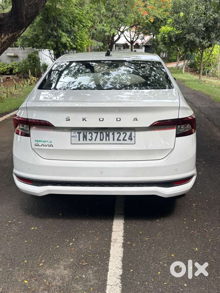 Skoda Slavia 1.0 Ambition Tsi, 2022, Petrol
