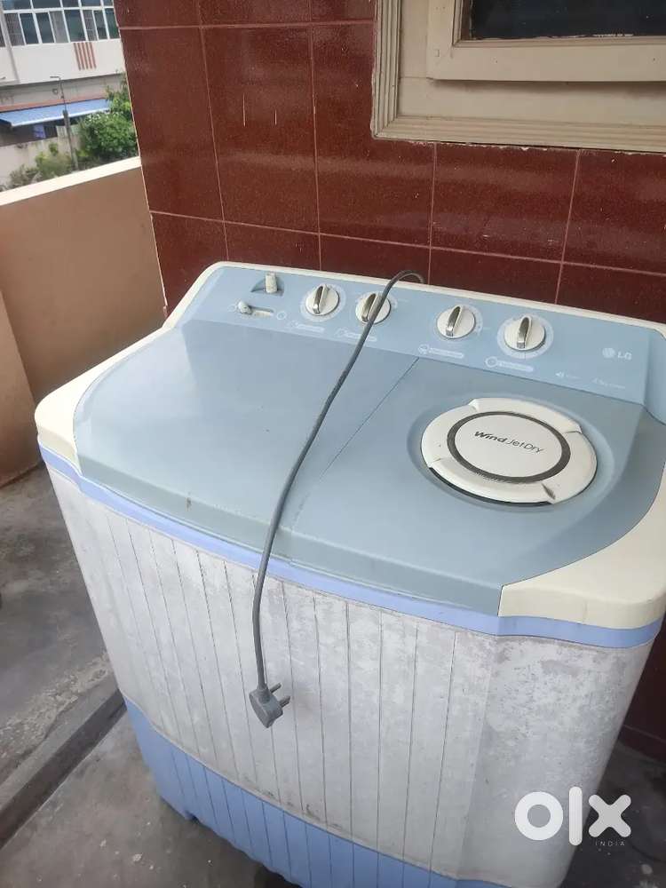 LG - Semi Automatic Washing machine