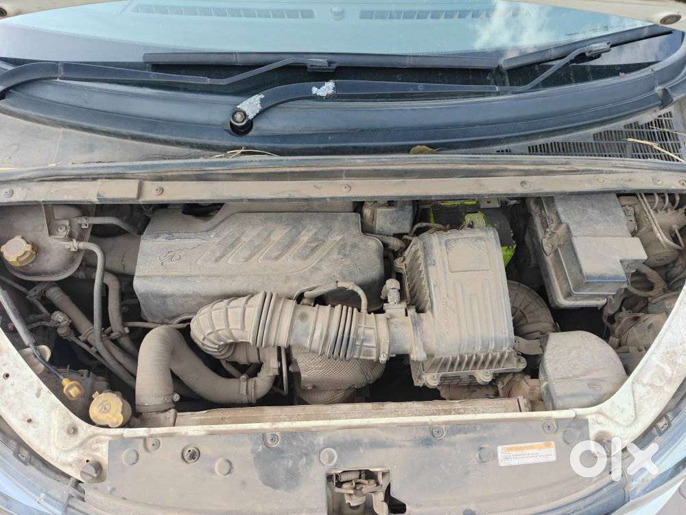 Mahindra Marazzo M2, 2018, Diesel