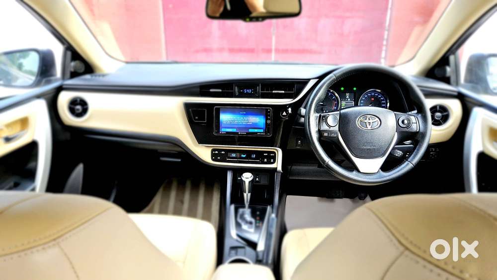 Toyota Corolla Altis Vl At, 2017, Petrol