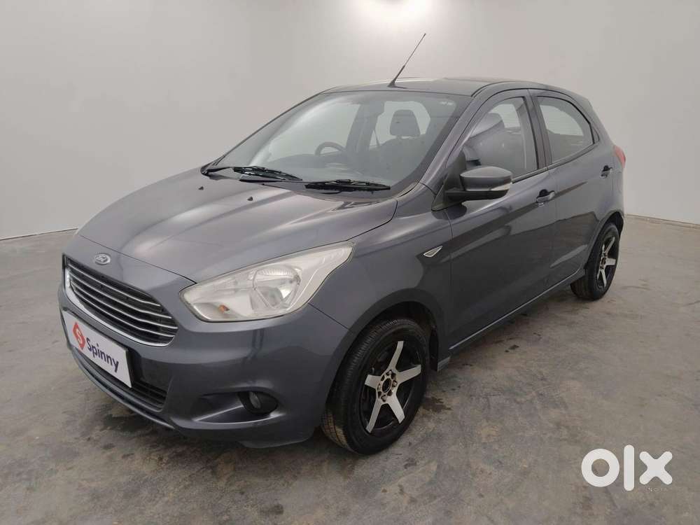 Ford Figo 2012-2015 Petrol Titanium, 2016, Petrol