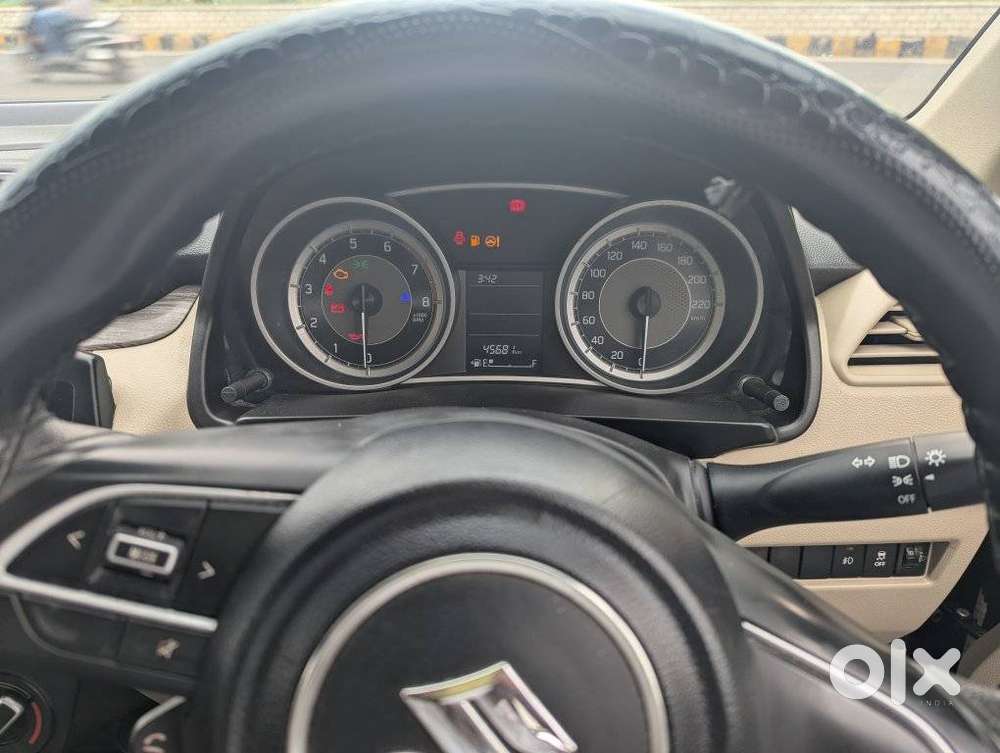 Maruti Suzuki Swift Dzire Vxi Optional, 2023, Petrol