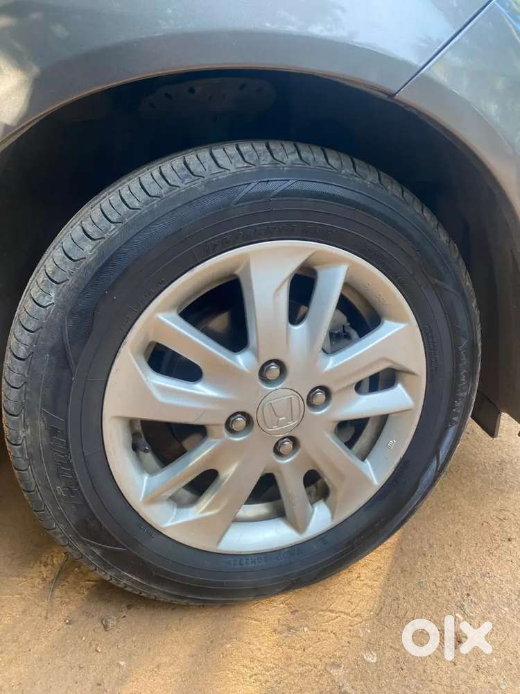 Honda Amaze Diesel 2015 Manual 76000 Km
