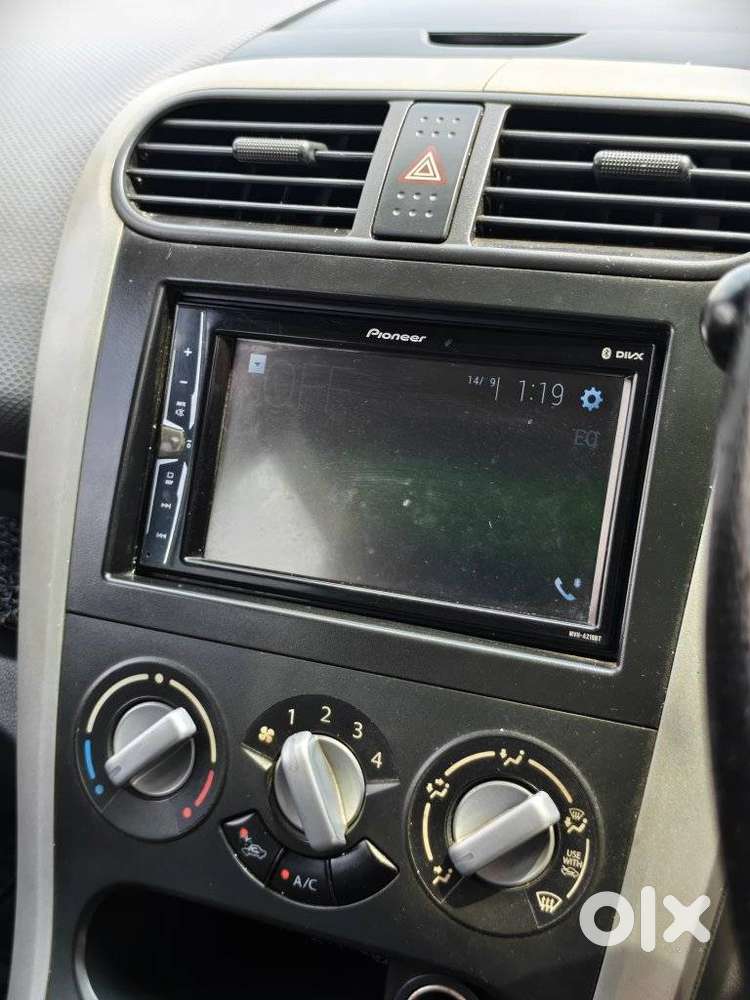 Maruti Suzuki Ritz Vxi, 2013, Petrol