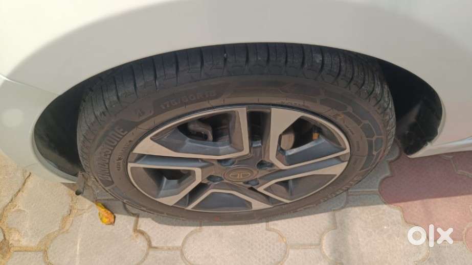 Tata Tiago 1.2 Revotron Xza, 2020, Petrol