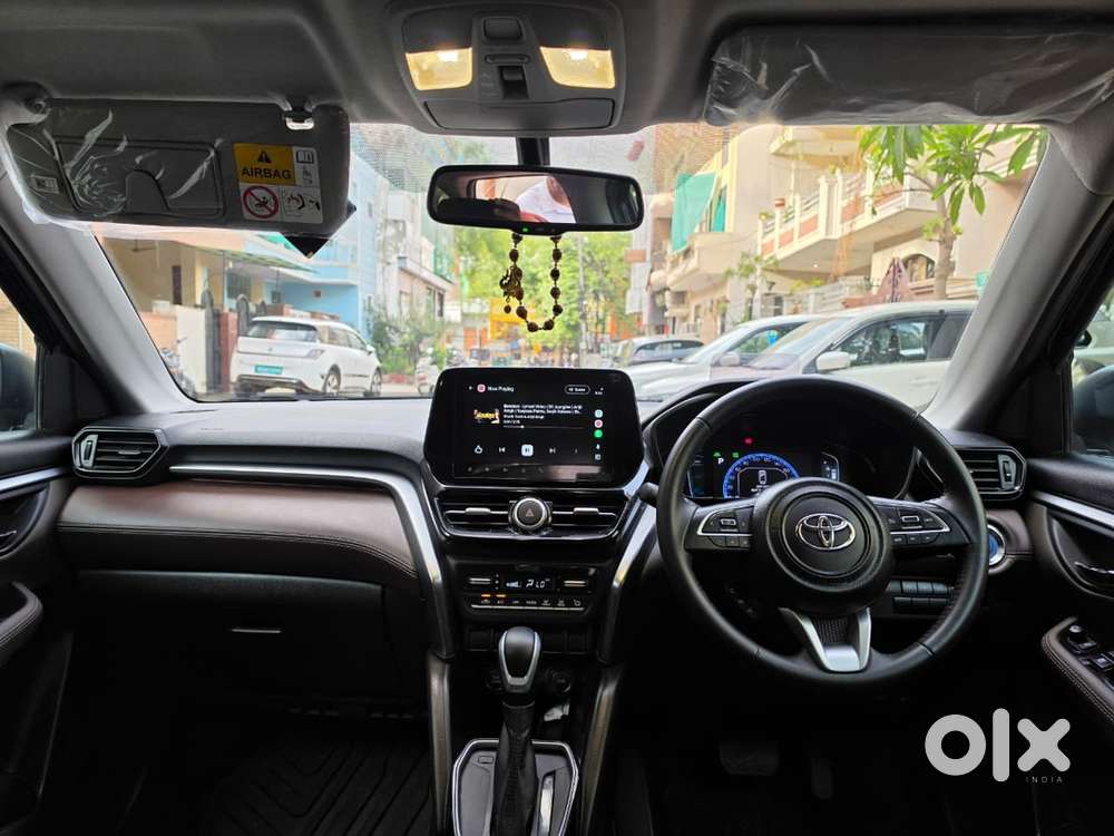 Toyota Urban Cruiser 2025 Hybrid